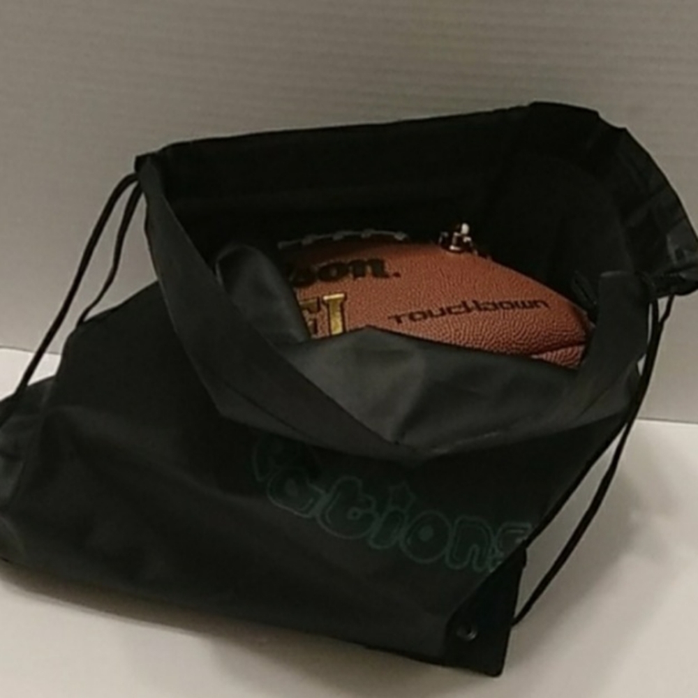 HANDMADE Football Purse (MINNESOTA VIKINGS) ๐ - Picture 16 of 17